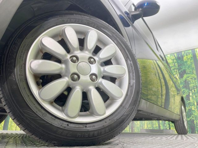 �y�����A���~�z�C�[���z�O�ςɃ}�b�`���������A���~�z�C�[���𑕒����Ă���܂��B�e��ЊO�A���~�z�C�[����A�X�^�b�h���X�^�C�����戵�����Ă���܂��B���񂲑��k����������