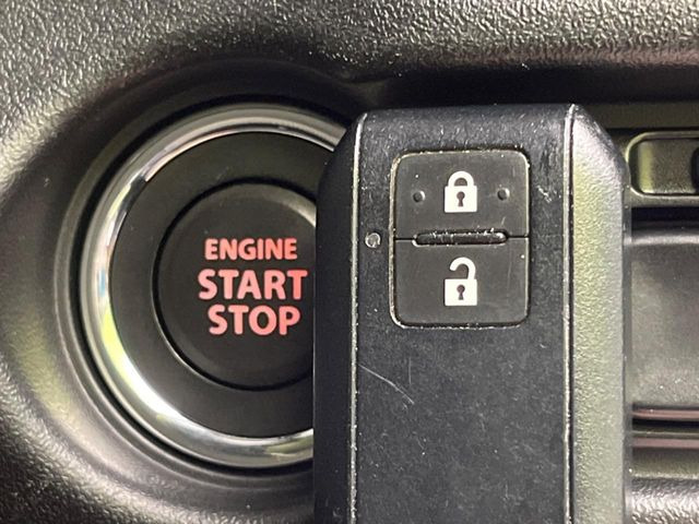 �y�L�[���X�X�^�[�g�V�X�e���z�J�o����|�P�b�g�ɓ��ꂽ�܂܂ł��h�A�̎{���E�������\�ȃX�}�[�g�L�[�𑕔��B�G���W���̃I���E�I�t�����J�M�����o���K�v����������Ƃ��Ă��֗��ł���