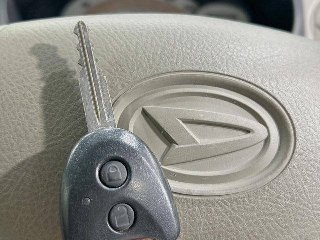 �y�L�[���X�z�������ꂽ�ꏊ����ł��{�^����Ńh�A�̊J���E�{�����ł���̂łƂ��Ă��֗�!�h�A�̌�������ɏ������邱�Ƃ�����܂����