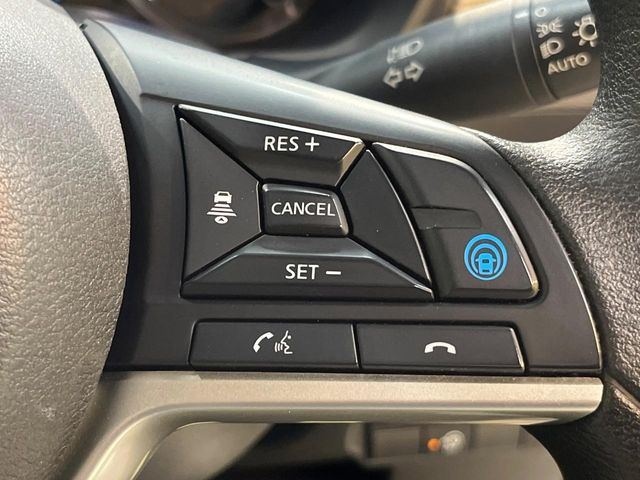 �y�}�C�p�C���b�g�z�������H�ł̒��������s���y��!!�a�؎��Ə��񑖍s�̃V�[���ŁA�A�N�Z���E�u���[�L�E�X�e�A�����O�������Ő��䂵�A�������^�]�̕��S���y�����Ă���܂���