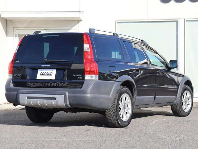 �G���W���I�C���̓t�����X��MOTUL(���`���[��)���g�p���Ă��܂��B�V���{���{�e���f���ɓK������قȂ�S�x�̃I�C�������p�ӂ��Ă��܂��B