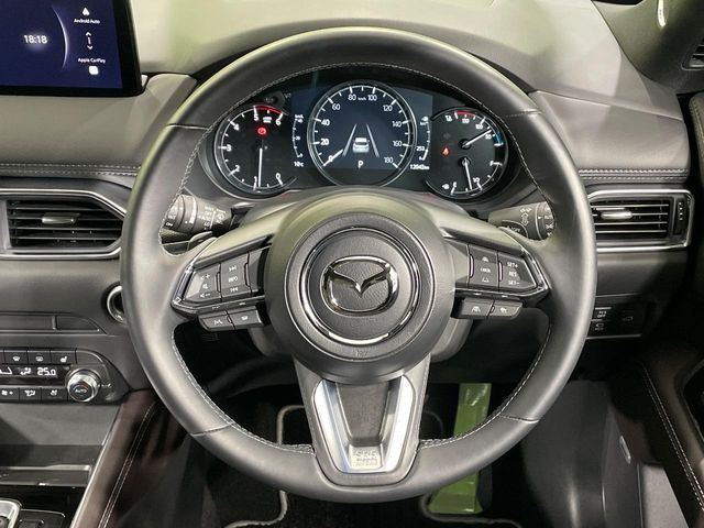 �y�����v�����X�e�A�����O�z�㎿�Ȋv���g�p���邱�ƂŁA��ɂ����������݂ƂĂ��^�]���₷���n���h���ł���