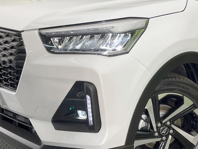 �yLED�w�b�h���C�g�z���V����ԑ��s�����ǍD�Ȏ��E���m�ۂ����S���ĉ^�]�ł��鍂�P�xLED�w�b�h���C�g�𑕔�!�_�����x�������A����d�͂��}�����Ă��܂��B