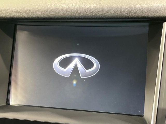 �y�����i�r�z�l�C�̏����i�r�𑕔����Ă���܂��B�i�r�̎g���₷���͂������A�I�[�f�B�I�@�\���[��!�L�����v�◷�s�͂������A�ʋ΂┃�����ȂǕ��i�̃h���C�u���y�����Ȃ�͂���