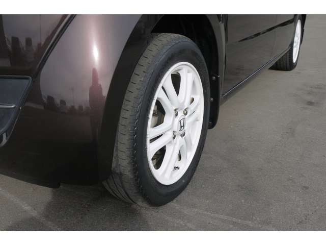 ���s�m�F�E�e�푕���m�F�ς�!�[�ԑO�ɂ͎��ДF�ؐ����H��ɂāA��������_�������������Ē����܂��B�[�Ԏ��ɂ́A�����L�^������s�����Ē����܂��B