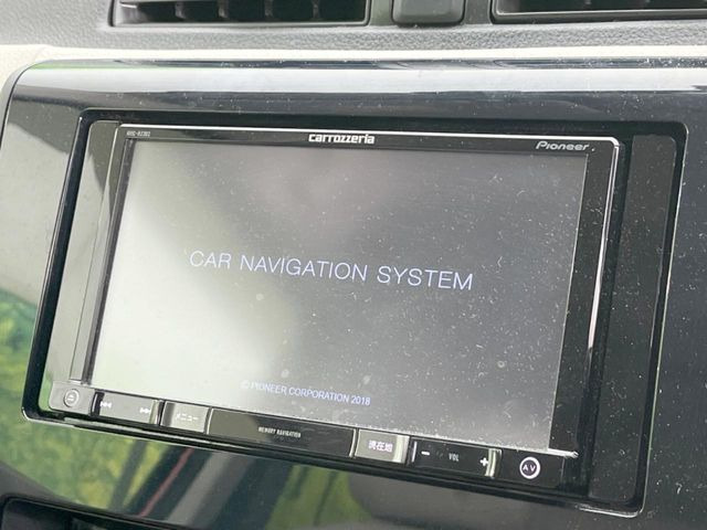 �y�i�r�Q�[�V�����z�g���₷���i�r�ŖړI�n�܂ł�������ē����Ă���܂��B�e��I�[�f�B�I�Đ��@�\���[�����Ă���A���Ԃ̉^�]������Ɋy�����Ȃ�܂�!!