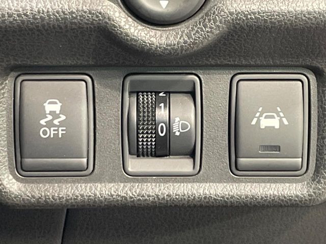 �y�Ԑ���E�x��z���H��̔�(��)����F�����A�Ӑ}�������s���̎Ԑ�����͂ݏo�������ɂȂ������A���[�^�[���̌x�����ƃu�U�[�Œ��ӊ��N���Ă������S�E���S�@�\�ł���