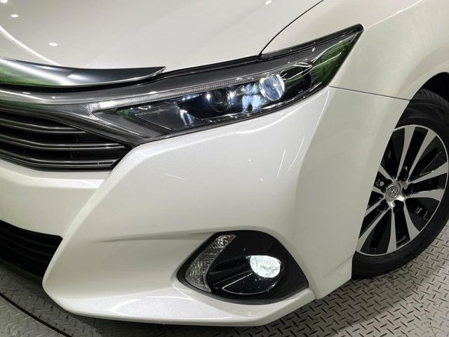 �yLED�w�b�h���C�g�z���V����ԑ��s�����ǍD�Ȏ��E���m�ۂ����S���ĉ^�]�ł��鍂�P�xLED�w�b�h���C�g�𑕔�!�_�����x�������A����d�͂��}�����Ă��܂��B