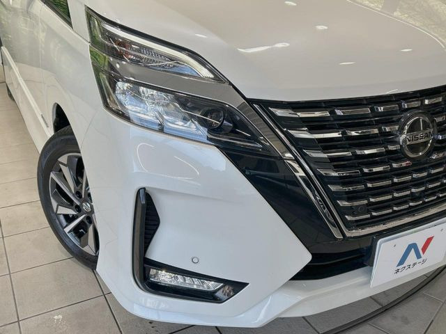 �yLED�w�b�h���C�g�z���V����ԑ��s�����ǍD�Ȏ��E���m�ۂ����S���ĉ^�]�ł��鍂�P�xLED�w�b�h���C�g�𑕔�!�_�����x�������A����d�͂��}�����Ă��܂��B