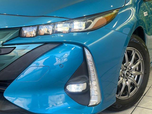 �yLED�w�b�h���C�g�z���V����ԑ��s�����ǍD�Ȏ��E���m�ۂ����S���ĉ^�]�ł��鍂�P�xLED�w�b�h���C�g�𑕔�!�_�����x�������A����d�͂��}�����Ă��܂��B