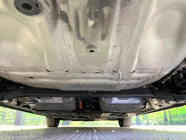 下回りがきれいなうちに、防錆加工の施工がオススメ。降雪地域はもちろん、沿岸部にお住いの方や、趣味でマリン・ウィンタースポーツをされる方にご好評いただいております。