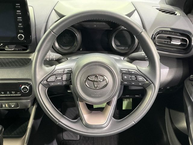 �y�����v�����X�e�A�����O�z�㎿�Ȋv���g�p���邱�ƂŁA��ɂ����������݂ƂĂ��^�]���₷���n���h���ł���