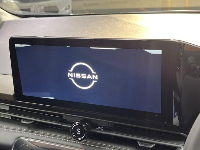 �y12.3�^���[�J�[�����i�r�z�C���e���A�ɗn�����ރX�^�C���b�V���ȁu��p�݌v�v���[�J�[�i�r�𑕔��􎋔F���⑀�쐫�ȂǊ�{���\�ɂ��D����J�[���C�t�����y���݂��������܂�