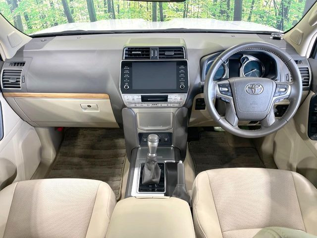 グループ総在庫数約30,000台!!全国の系列店からメーカー・車種問わずご紹介出来るので、あなたにピッタリのお車が見つかるはずです♪まずはお問い合わせ下さい☆