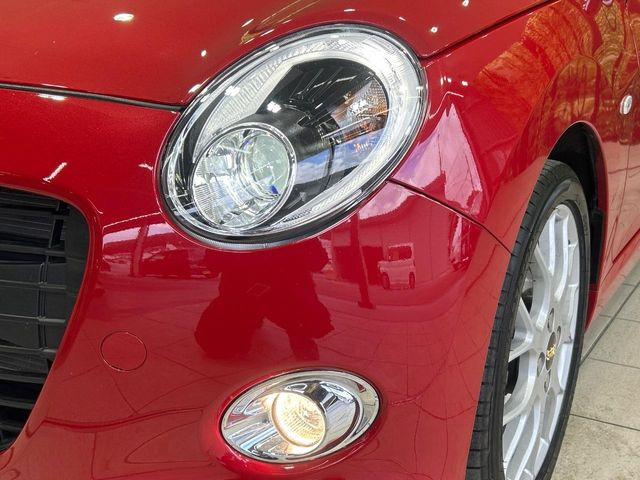 �yLED�w�b�h���C�g�z���V����ԑ��s�����ǍD�Ȏ��E���m�ۂ����S���ĉ^�]�ł��鍂�P�xLED�w�b�h���C�g�𑕔�!�_�����x�������A����d�͂��}�����Ă��܂��B