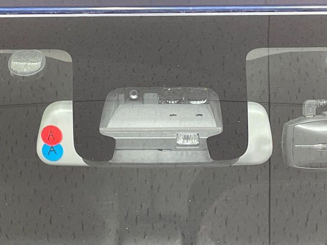 �y�X�Y�L �Z�[�t�e�B�T�|�[�g�z���s���ɑO���̎ԗ�����F�����A�Փ˂������Ȏ��͌x��ƃu���[�L�ŏՓˉ���Ɣ�Q�y�����A�V�X�g�B�����S�Ƀh���C�u�����y���݂��������܂��B