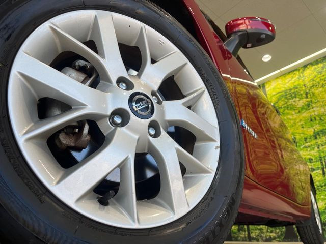 �y����15�C���`�A���~�z�C�[���z�O�ςɃ}�b�`���������A���~�z�C�[���𑕒����Ă���܂��B�e��ЊO�A���~�z�C�[����A�X�^�b�h���X�^�C�����戵�����Ă���܂��B���񂲑��k����������