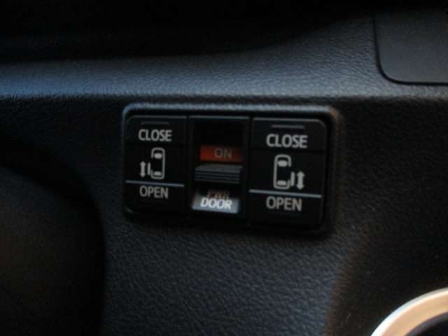 ����SD�i�r�E�S����M�E�t���Z�O�EBluetooth�E�r���g�C��ETC�E�����h�����R�E�����d���X���C�h�E�v����H�E�n�[�t���U�[�V�[�g�E�v���N���b�V���ELKA�E�I�[�gHB�E�\�i�[�E���s20,531km