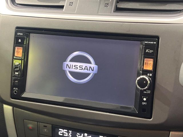 �y�����i�r�z�l�C�̏����i�r�𑕔��B�I�[�f�B�I�@�\���[�����Ă���ABluetooth�ڑ�����΂������̃X�}�z��MP3�v���C���[�̉��y���Đ��\!�����̉^�]������Ɋy�����Ȃ�܂�!!