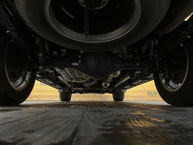 ����肪���ꂢ�Ȃ����ɁA�h�K���H�̎{�H���I�X�X���B�~��n��͂������A���ݕ��ɂ��Z���̕���A��Ń}�����E�E�B���^�[�X�|�[�c���������ɂ��D�]���������Ă���܂��B