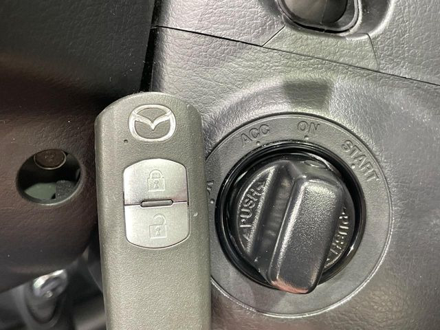 �y�A�h�o���X�g�L�[�z�J�o����|�P�b�g�ɓ��ꂽ�܂܂ł��h�A�̎{���E�������\�ȃX�}�[�g�L�[�𑕔��B�G���W���̃I���E�I�t�����J�M�����o���K�v����������Ƃ��Ă��֗��ł���