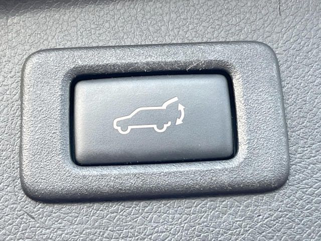 �y�p���[�o�b�N�h�A�z�X�}�[�g�L�[��^�]�Ȃ̃{�^�������������Ń��A�Q�[�g�������ŊJ���܂�!�ו��������Ă��鎞��A�����ʒu�ɂ���o�b�N�h�A��߂�ۂɕ֗��ȋ@�\�ł���