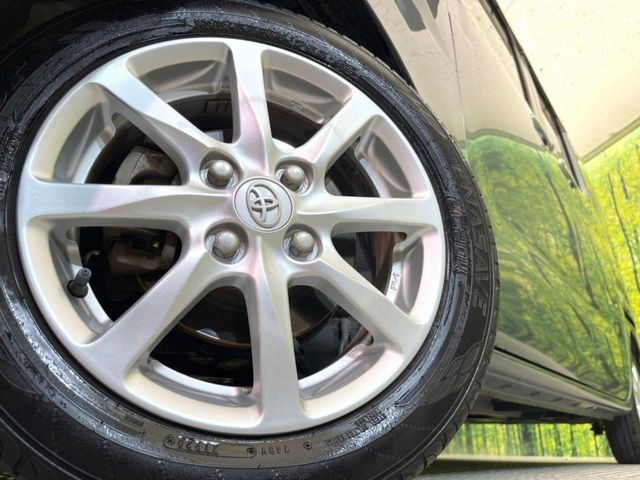 �y����14�C���`�A���~�z�C�[���z�O�ςɃ}�b�`���������A���~�z�C�[���𑕒����Ă���܂��B�e��ЊO�A���~�z�C�[����A�X�^�b�h���X�^�C�����戵�����Ă���܂��B���񂲑��k����������