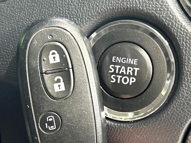 �y�C���e���W�F���g�L�[�z�J�o����|�P�b�g�ɓ��ꂽ�܂܂ł��h�A�̎{���E�������\�ȃX�}�[�g�L�[�𑕔��B�G���W���̃I���E�I�t�����J�M�����o���K�v����������Ƃ��Ă��֗��ł���