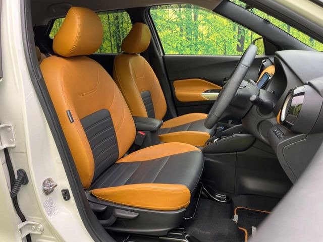 �y���烌�U�[�V�[�g�z����̂ӂ���肪�e�ՂŃ����e�i���X�����ȒP�ȁA�@�\���ɗD��鍇����v���̗p�����㎿�ȃV�[�g�ł��B����S�n���悭�A���������ӂ��S�n�ǂ��ԓ���Ԃ����o���Ă���܂��B