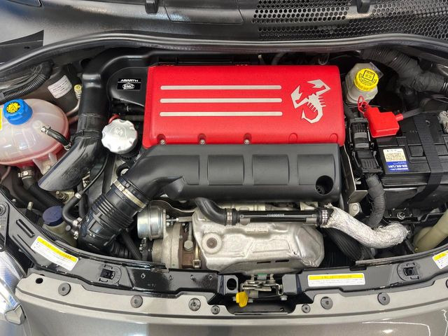 �����X�ł́A�e���[�J�[�̐�p�f�f�e�X�^�[�𓱓��B���Ǝ��i�����e�N�j�J���X�^�b�t���풓���Ă���܂��̂ŁA������̍ۂɂ����S���Ă����p���������܂��B