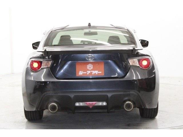 ���Ǝҗl�ւ̔̔��͂��f�肳���Ă��������܂��B �Ԍ������ԗ��̏ꍇ�́A�Ԍ����擾�������x�������z�ŕ\�����Ă���܂��B