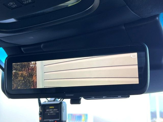 �y�f�W�^���C���i�[�~���[�z��Ȃ̑傫�ȉו��⓯��҂Ō�����m�F���Â炢���ł����S!�J�������B�e�����ԗ�����̉f�������[���~���[���ɕ\���B�N���A�Ȏ��E�ŏ󋵂̊m�F���\�ł�!