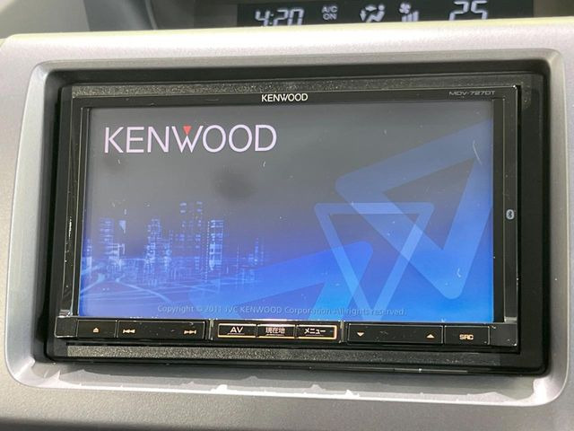 �y�i�r�Q�[�V�����z�g���₷���i�r�ŖړI�n�܂ł�������ē����Ă���܂��B�e��I�[�f�B�I�Đ��@�\���[�����Ă���A���Ԃ̉^�]������Ɋy�����Ȃ�܂�!!