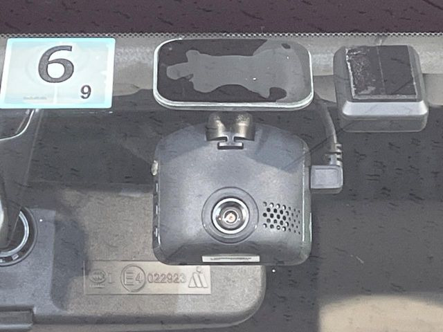 �y�h���C�u���R�[�_�[�z���S�E���S�ȃJ�[���C�t�ɕK�{�̃h���C�u���R�[�_�[�𑕔�!���s���͂������A������^�]�⎖�̂ɑ��������ۂ̏󋵂��f���ŋL�^���A����̃��X�N�ɔ����܂��B