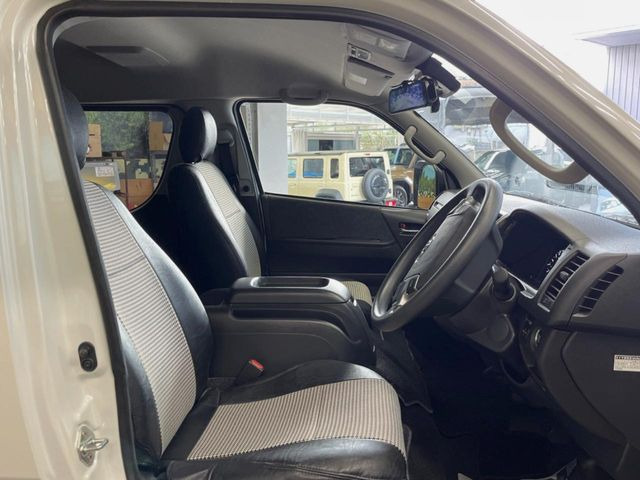 �^�]�ȃV�[�g���͎g�p�������Ȃ��A�ǍD�ȏ�ԂƂȂ��Ă��܂��B���J�Ɏg���Ă������Ƃ��悭�킩��܂��ˁB