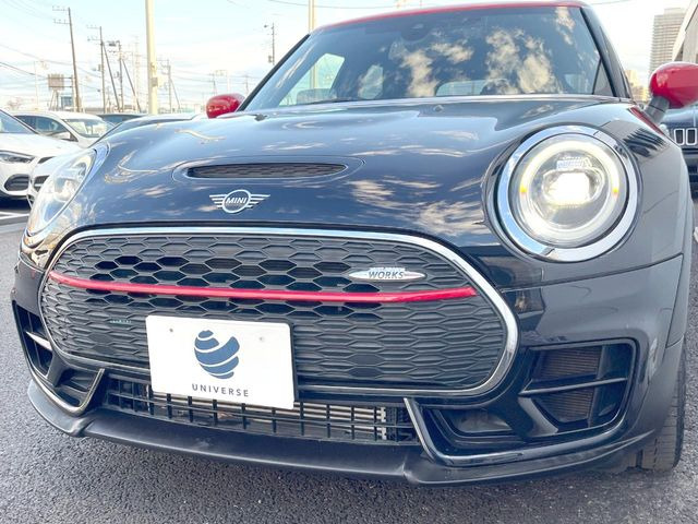 ��LED�w�b�h���C�g:��ԑ��s�����ǍD�Ȏ��E���m�ۂ����S���ĉ^�]�ł��鍂�P�xLED�w�b�h���C�g�𑕔�!�_�����x�������A����d�͂��}�����Ă��܂��B