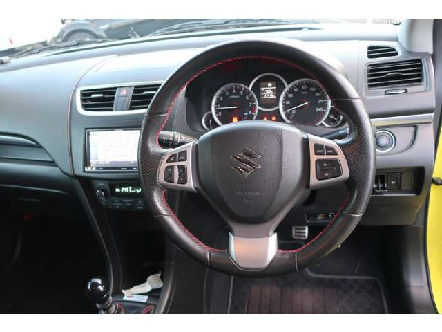 スイフト1.6 スポーツ