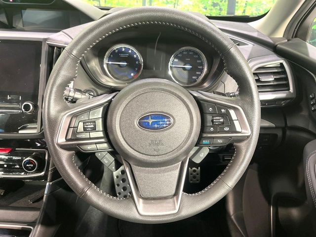 �y�����v�����X�e�A�����O�z�㎿�Ȋv���g�p���邱�ƂŁA��ɂ����������݂ƂĂ��^�]���₷���n���h���ł���