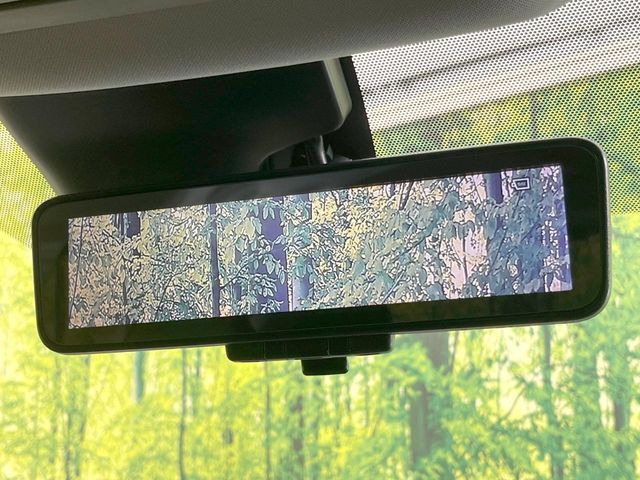 �y�C���e���W�F���g���[���~���[�z��Ȃ̑傫�ȉו��⓯��҂Ō�����m�F���Â炢���ł����S!�J�������B�e�����ԗ�����̉f�������[���~���[���ɕ\���B�N���A�Ȏ��E�ŏ󋵂̊m�F���\�ł�!