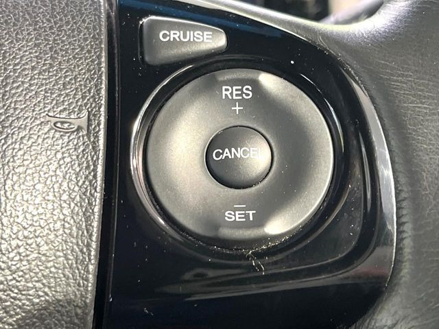 �y�N���[�Y�R���g���[���z�������H�����N���N���s�B�A�N�Z���𗣂��Ă���葬�x�ő��s���ł��A�������^�]���̕��S���y��!�����E�������ȒP�ȃX�C�b�`����Œ����ł��܂��B