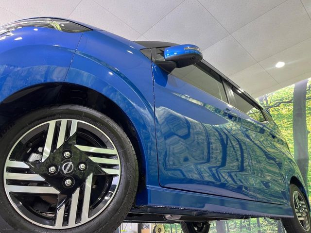 �y����14�C���`�A���~�z�C�[���z�O�ςɃ}�b�`���������A���~�z�C�[���𑕒����Ă���܂��B�e��ЊO�A���~�z�C�[����A�X�^�b�h���X�^�C�����戵�����Ă���܂��B���񂲑��k����������