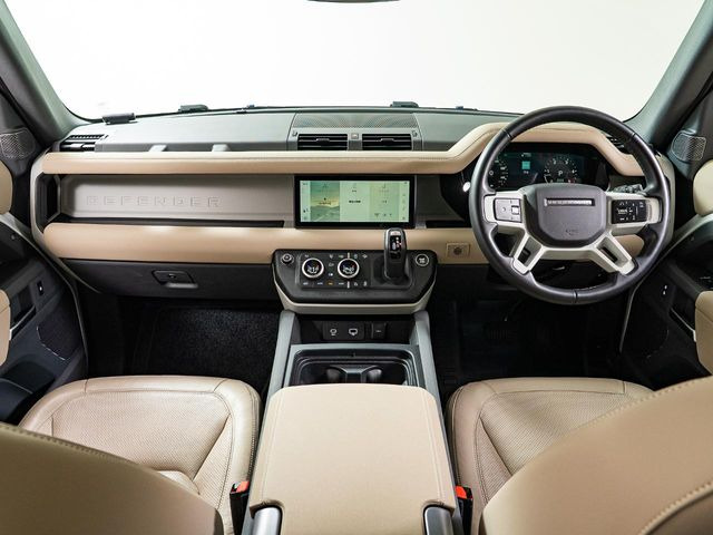 ディフェンダー110 S 3.0L D300 ディーゼル 4WD