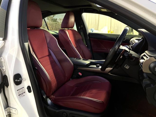 �y�n�[�t���U�[�V�[�g�z�������ƍ���S�n�𗼗������l�C�̃V�[�g���w�ʁE���ʂ̃t�@�u���b�N�f�ނ́A�ʋC���̗ǂ��⊊��ɂ����ɗD��Ă��܂��B�C���╞���ɍ��E���ꂸ���K�ɂ���肢�������܂��B