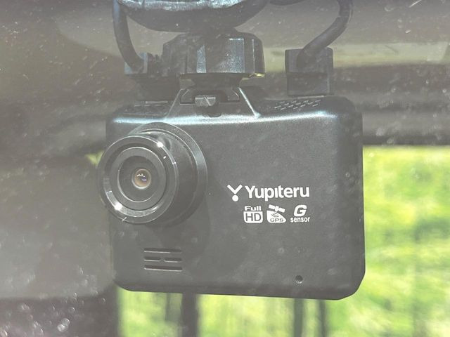 �y�h���C�u���R�[�_�[�z���S�E���S�ȃJ�[���C�t�ɕK�{�̃h���C�u���R�[�_�[�𑕔�!���s���͂������A������^�]�⎖�̂ɑ��������ۂ̏󋵂��f���ŋL�^���A����̃��X�N�ɔ����܂��B