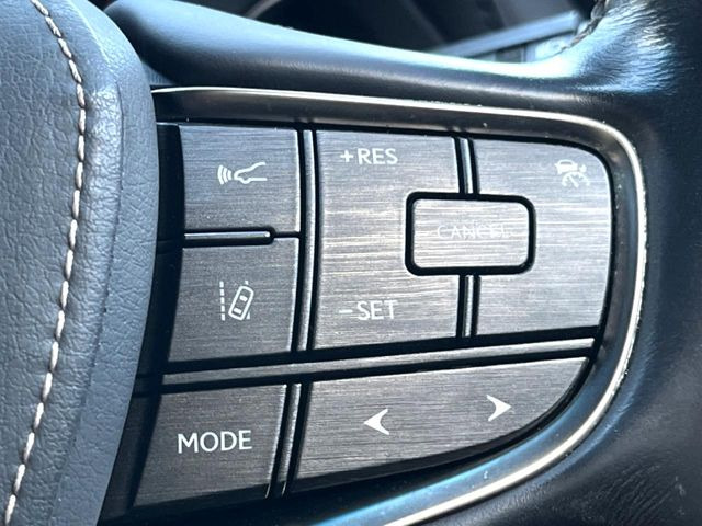 �y�v���N���b�V���Z�[�t�e�B�z�O���̎ԗ��������m���A�Փ˂������Ȏ��͌x��Œ��ӂ𑣂��A�u���[�L�𓥂ޗ͂��T�|�[�g�B�u���[�L�𓥂߂Ȃ������ꍇ�͏Փ˔�Q�y���u���[�L���쓮�A�Փˉ�����T�|�[�g���܂��B