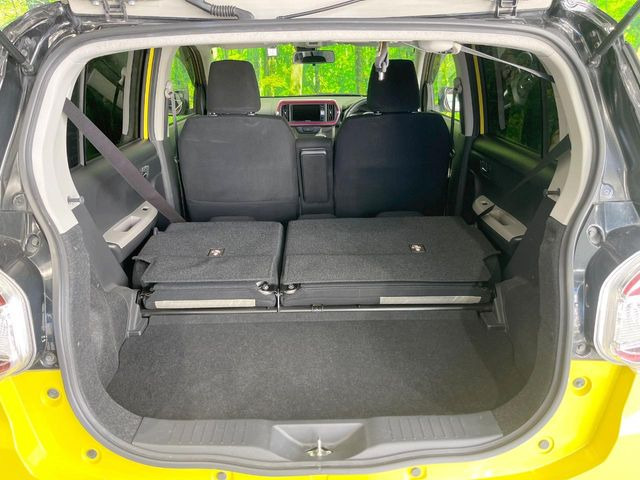 ���ڃV�[�g�͑O��X���C�h���\�ł��B���ɉ�����Α������L������������A�O�ɋl�߂�Α傫�ȃ��Q�b�W�X�y�[�X���m�ۂł��܂��B�V�[���ɉ����Ďg�������ł��邩��Ƃ��Ă��֗��ł���