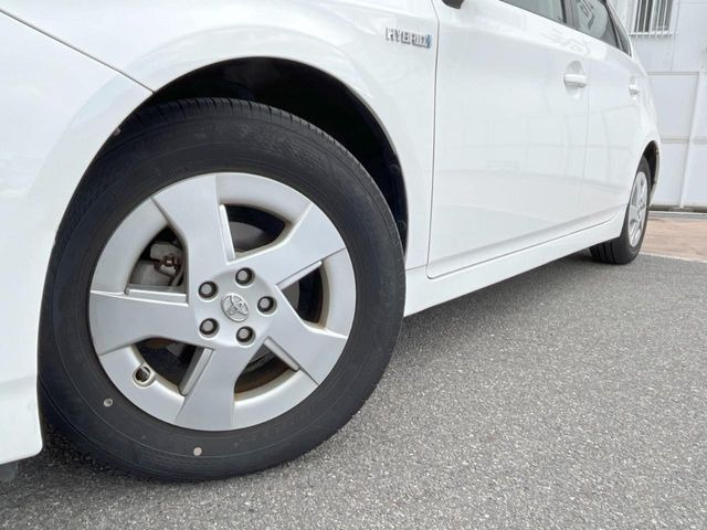 �y����15�C���`�A���~�z�C�[���z�O�ςɃ}�b�`���������A���~�z�C�[���𑕒����Ă���܂��B�e��ЊO�A���~�z�C�[����A�X�^�b�h���X�^�C�����戵�����Ă���܂��B���񂲑��k����������