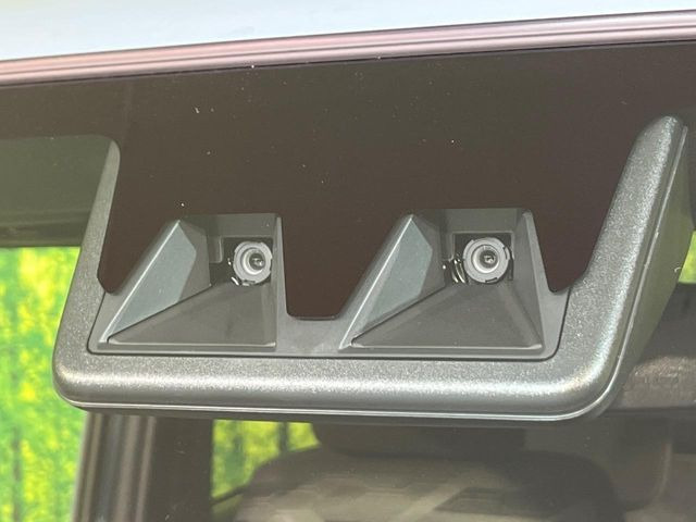 �y�X�}�[�g�A�V�X�g�z���s���ɑO���̎ԗ�����F�����A�Փ˂������Ȏ��͌x��ƃu���[�L�ŏՓˉ���Ɣ�Q�y�����A�V�X�g�B�����S�Ƀh���C�u�����y���݂��������܂��B