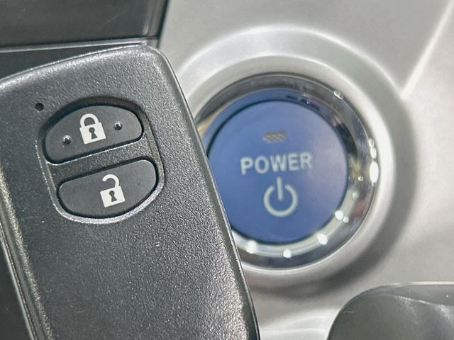 �y�X�}�[�g�L�[�z�J�o����|�P�b�g�ɓ��ꂽ�܂܂ł��h�A�̎{���E�������\�ȃX�}�[�g�L�[�𑕔��B�G���W���̃I���E�I�t�����J�M�����o���K�v����������Ƃ��Ă��֗��ł���