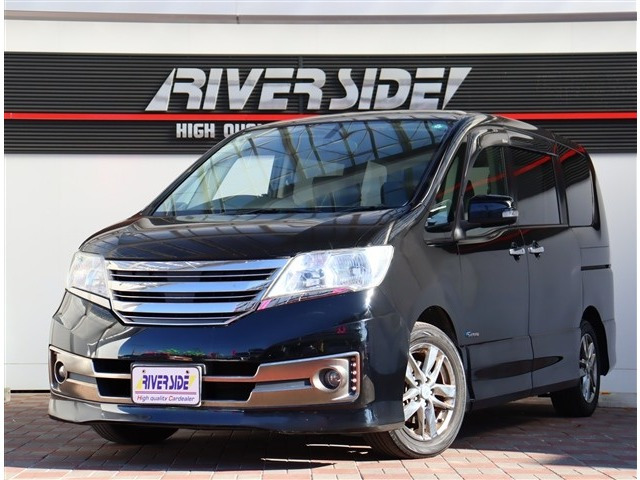 セレナ2.0 ライダー ブラックライン S-HYBRID